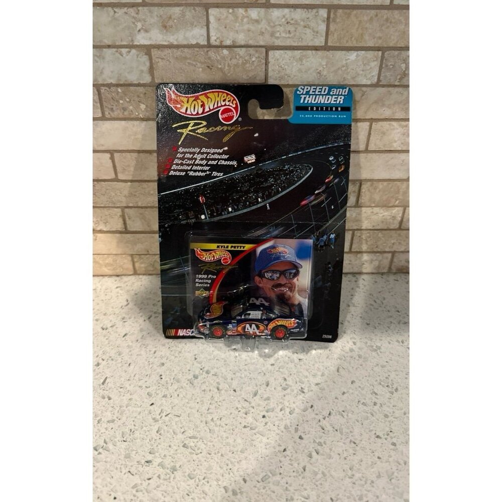 NEW NASCAR HOT WHEELS KYLE PETTY #44